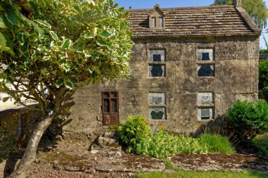 Bourton 'da Sudaki Ünlü Manken Köyü