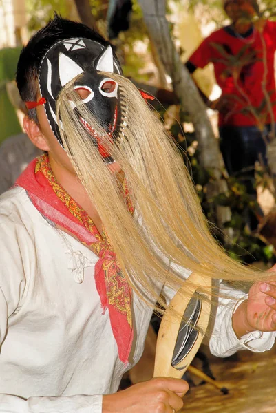 Danza folclórica azteca - bailarines de México — Foto de Stock