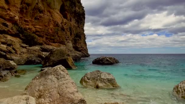 Cala Biriala Baunei Ogliastra Знаменитий Пляж Національний Парк Італії Сардинія — стокове відео