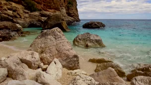 Cala Biriala Baunei Ogliastra Διάσημη Παραλία Ιταλία Επαρχία Nuoro Εθνικό — Αρχείο Βίντεο