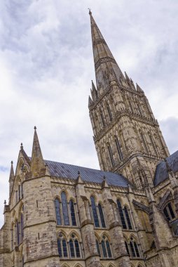 Salisbury Katedrali 'nin ortaçağ kulesi yakın Salisbury, Wiltshire, İngiltere, Birleşik Krallık