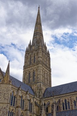 Salisbury Katedrali 'nin ortaçağ kulesi yakın Salisbury, Wiltshire, İngiltere, Birleşik Krallık