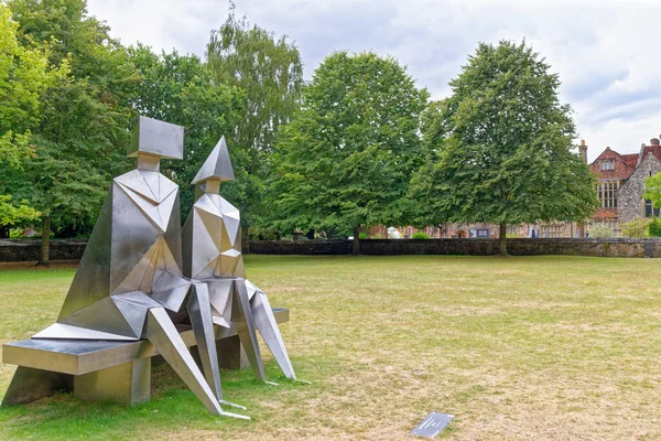 Stainless Steel Sitting Couple Bench Sculpture Lynn Chadwick Grounds Salisbury — Stock Photo, Image