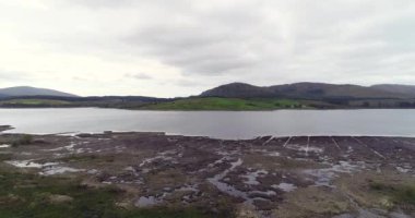Clatteringshaws Gölünün, Galloway Orman Parkı, Dumfries ve Galloway 'in havadan görünüşü - Birleşik Krallık