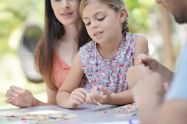 Familia Feliz Disfrutando Jugando Juntos — Foto de Stock