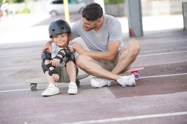 Portrait Papa Fils Jour Skateboard — Photo