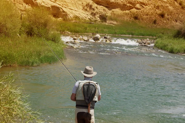 Fisherman Flyfishing River Montana State — Stock Photo, Image