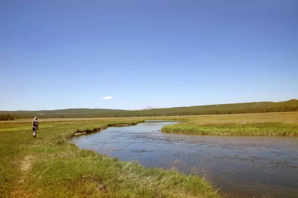 Fisherman Debout Près Rivière État Montana — Photo