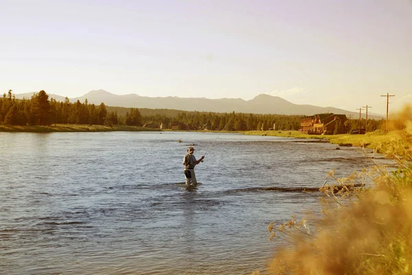 Pêcheur Pêche Mouche Dans Rivière État Idaho — Photo