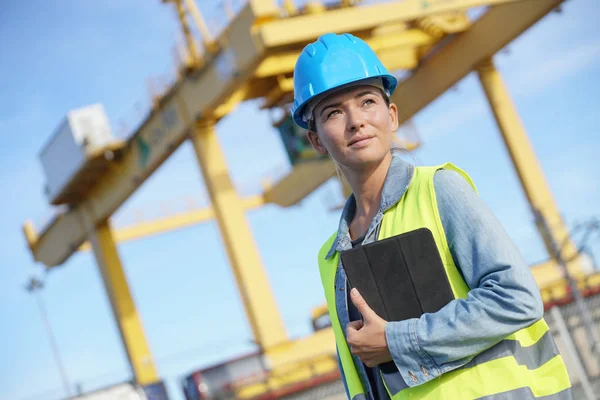 Femme Sur Chantier — Photo