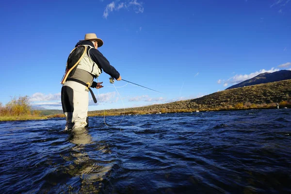 Fliegenfischer Auf Dem Madisson River Montana — Stockfoto