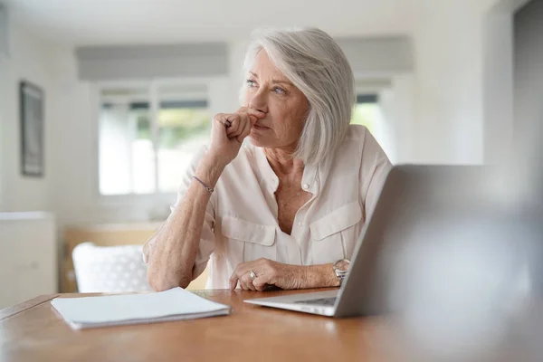 Elderly Woman Working Computer Home — Stock Photo, Image