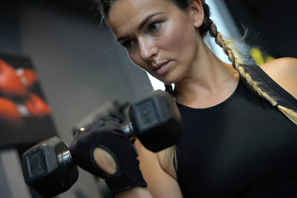 Woman Gym Working Out — Stock Photo, Image