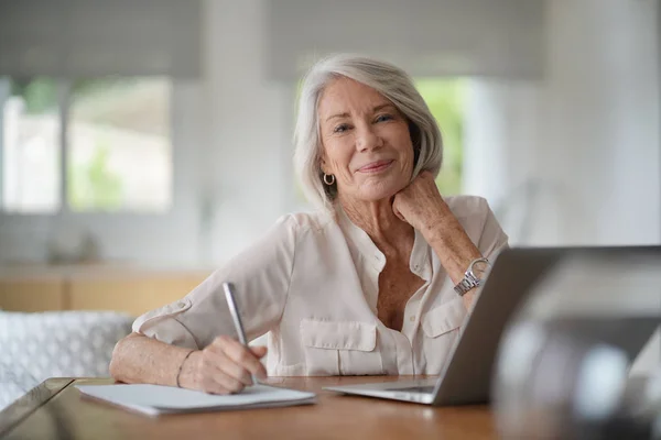 Elderly Woman Working Computer Home — Stock Photo, Image