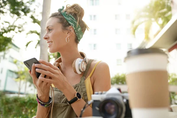 Stylish Young Woman Texting Outdoors Cafe — Stock Photo, Image