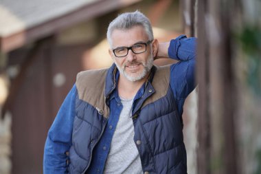 Hayat tarım kırsal, olgun adam portresi