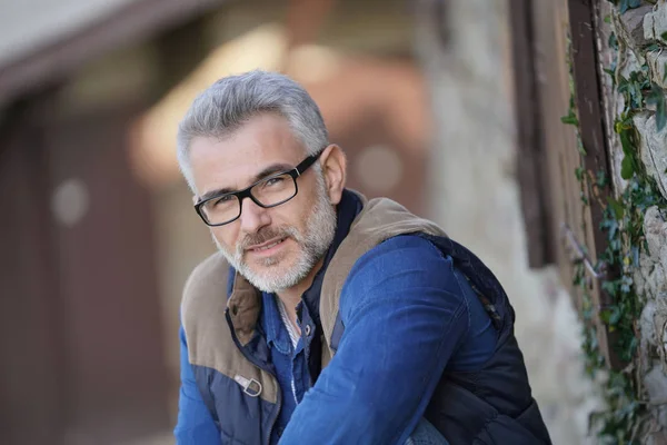 Portret Van Volwassen Man Het Platteland Landbouw Leven — Stockfoto