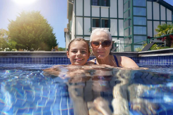 Grandmother Grandkid Resort Swimming Pool — Stock Photo, Image