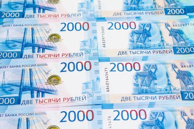 İki bin Rus ruble faturaları arka plan ve mali doku