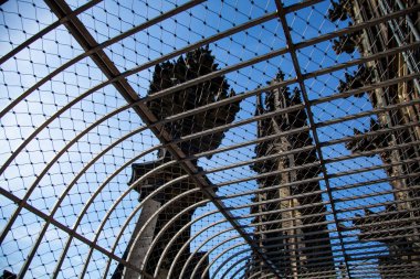 Köln, Almanya - Ekim, 2018 Köln Katedrali kulesinin üst kısmı, gözlem güvertesi