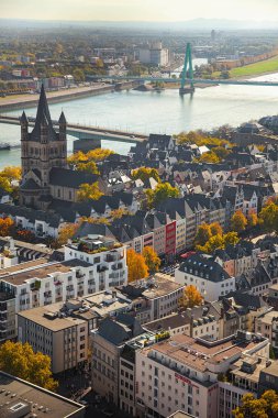 Almanya, Köln -ekim 2018 . Köln Katedrali kulesinden şehrin panoramik görünümü