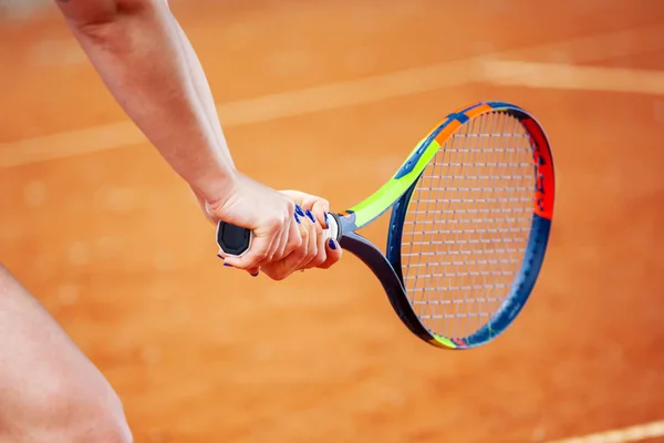 Tennis player hitting two-handed backhand. — Stock Photo, Image