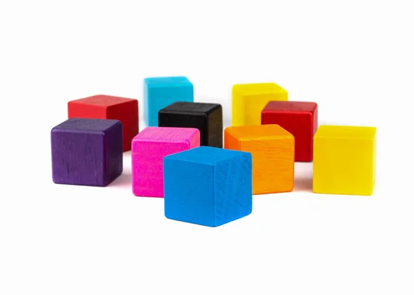 Blok Mainan Blok Kayu Berwarna Penuh Tumpukan Latar Belakang Putih — Stok Foto