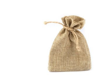 Beyaz arka plan üzerinde izole çuvala hediye.