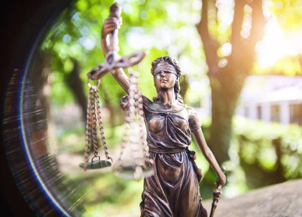 Het Standbeeld Van Justitie Vrouwe Gerechtigheid Iustitia Justitia Romeinse Godin — Stockfoto