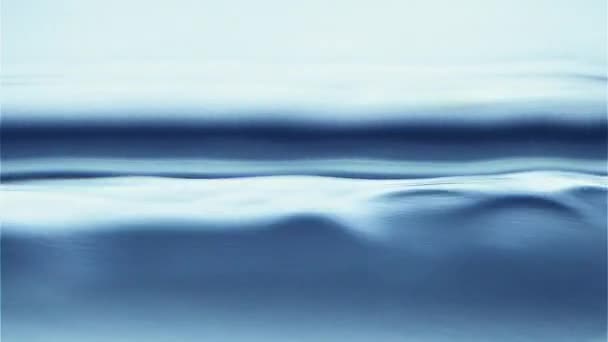 Штучно Створені Хвилі Білому Тлі Крупним Планом Повільне Відео Руху — стокове відео
