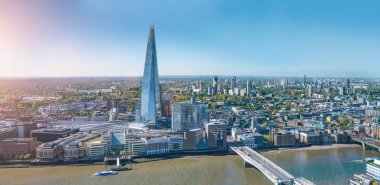modern ofis binaları gökdelenler Londra City