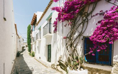 İspanya'da güzel tarihi köy