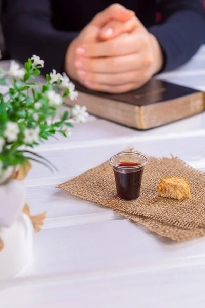 Young Woman Praying Taking Communion Wine Bread Symbols Jesus Christ — Stock Photo, Image