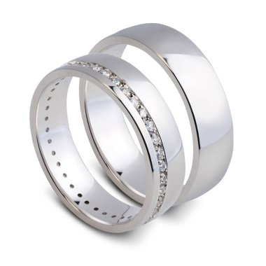 Bir çift beyaz arka plan üzerinde izole alyans