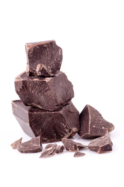 Розбиті Шоколадні Шматочки Ізольовані Білому Тлі — стокове фото