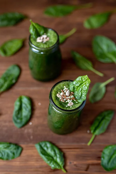 Spinach Smoothie Made Banana Baby Spinach Spirulina Powder — Stock Photo, Image