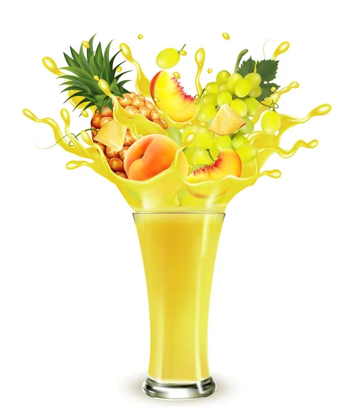 黄色的果汁飞溅 将菠萝 桃子和葡萄切成薄片 放入甜的黄色果汁或鸡尾酒中 并在透明的背景下与水花和水滴隔离 — 图库矢量图片