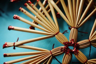 Oyuncaklar ile mavi Noel arka plan