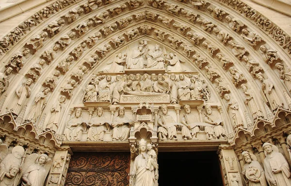 Famosa Igreja Paris Notre Dame — Fotografia de Stock