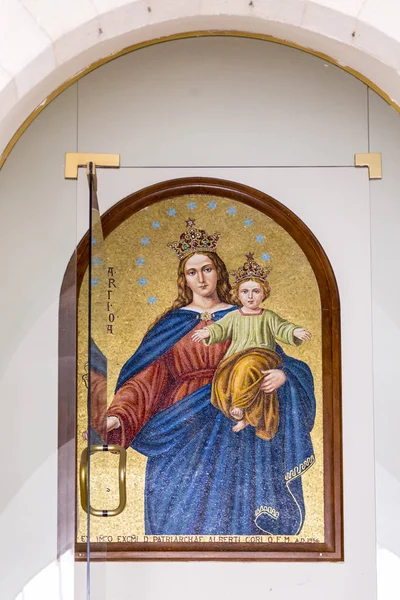 Jerusalem Israel June 2018 Golden Mosaic Baby Jesus Virgin Mary — Stock Photo, Image