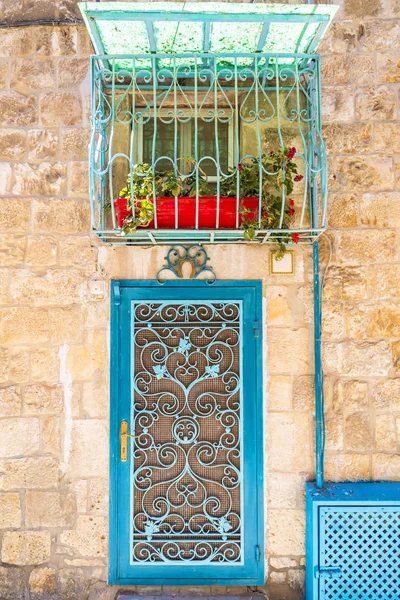 Puerta Adornada Una Casa Piedra Jerusalén Israel — Foto de Stock