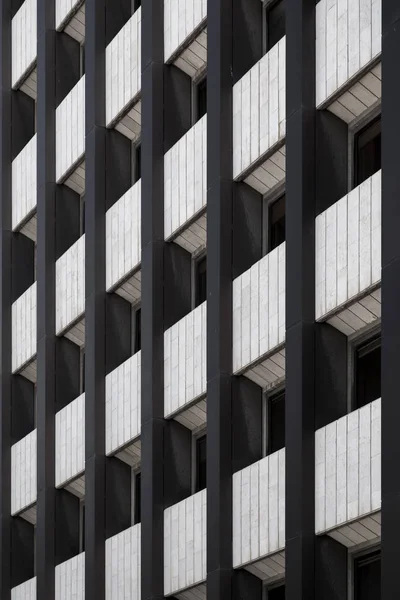 Детали Фасада Здания Архитектурный Узор Окнами — стоковое фото