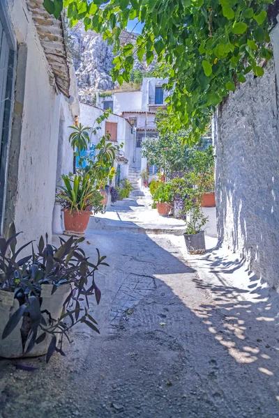 Detalles Arquitectónicos Las Estrechas Calles Anafiotika Pueblo Tradicional Atenas Capital —  Fotos de Stock