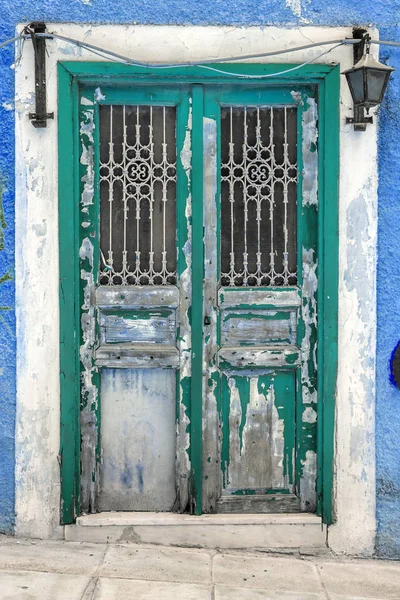 Старые Красивые Украшенные Двери Афинах Греция Классические Архитектурные Детали — стоковое фото