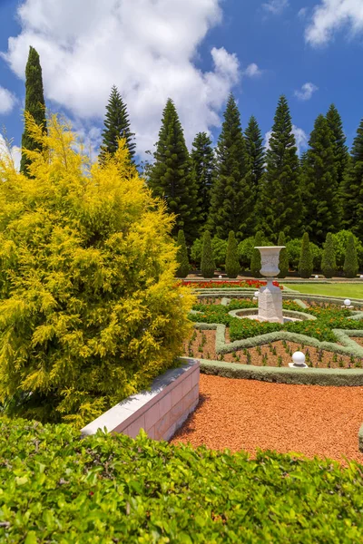 Bahai Gardens Shrine Bab Holy Pilgrimage Bahai Believers Built Mount — Stock Photo, Image