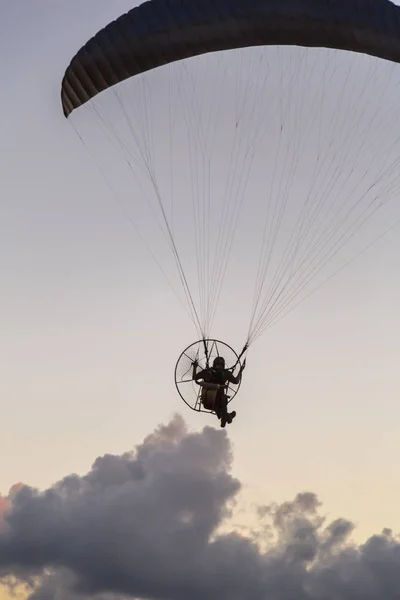 Paramotor Motorovým Paragliding Padák Obloze — Stock fotografie