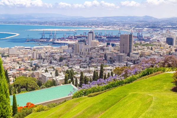 Haifa Israele Giugno 2018 Paesaggio Urbano Haifa Giardini Bahai Santuario — Foto Stock