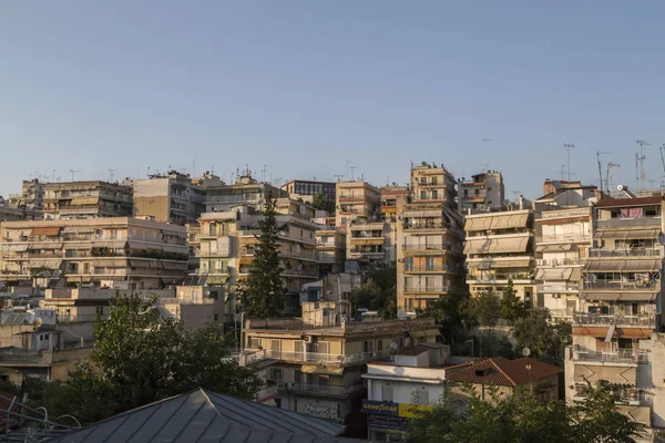 Vista sulla strada e architettura urbana a Salonicco — Foto Stock