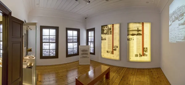 Interior view from Ataturk's residence in Thessaloniki, Greece — Stock Photo, Image