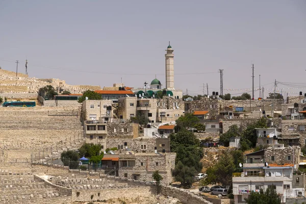 东耶路撒冷 巴勒斯坦 以色列 2018年6月16日 耶路撒冷旧城墙上橄榄山上阿拉伯村庄 Silwan 的通用建筑观点 — 图库照片